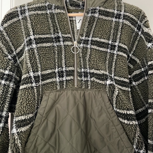 Zara Jacket - Picture 2 of 5